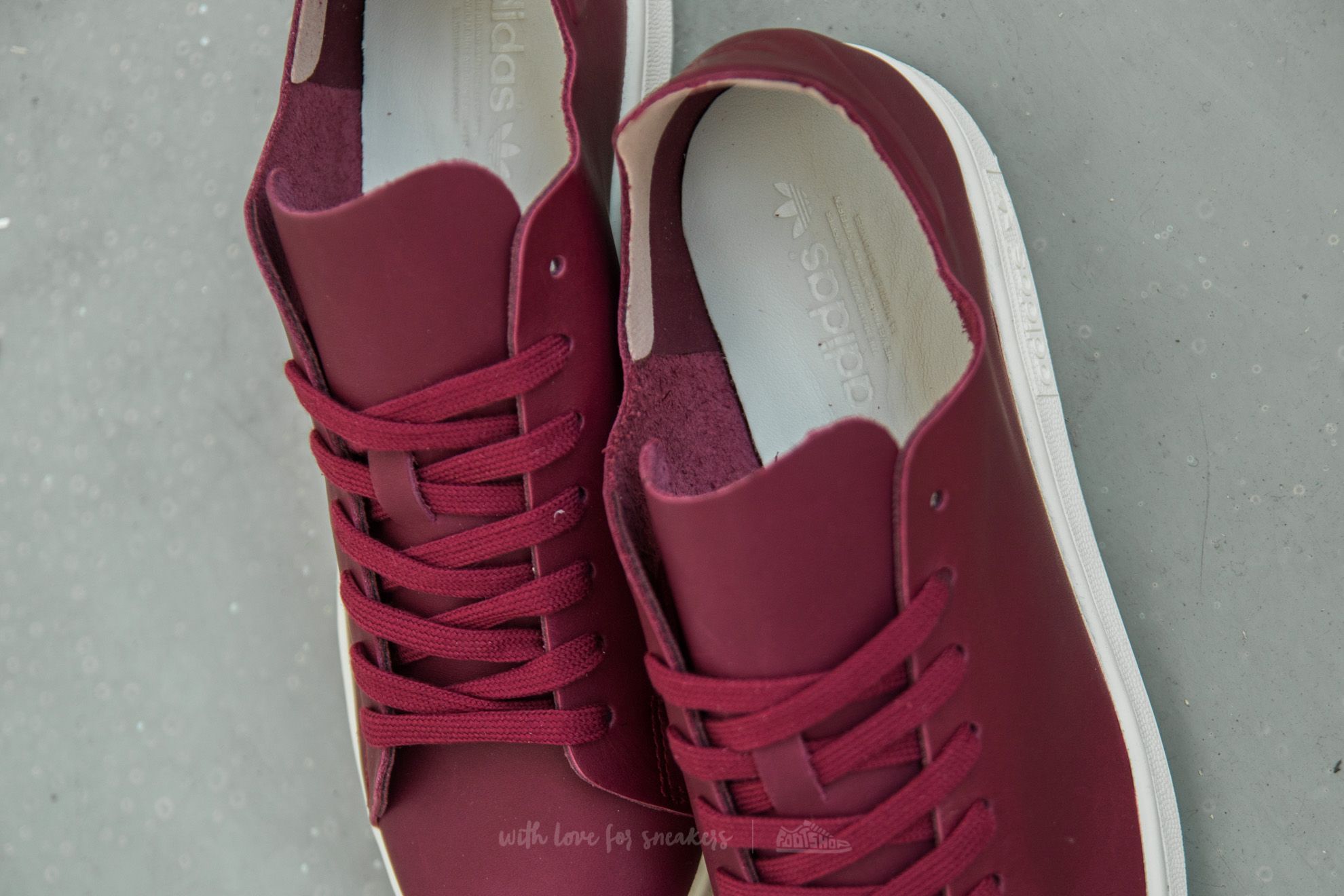 Women s shoes adidas Stan Smith Nuude W Collegiate Burgundy Footshop