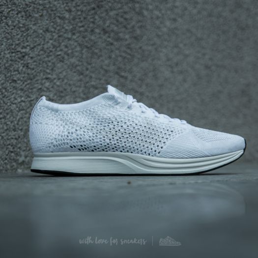 Nike Flyknit Racer