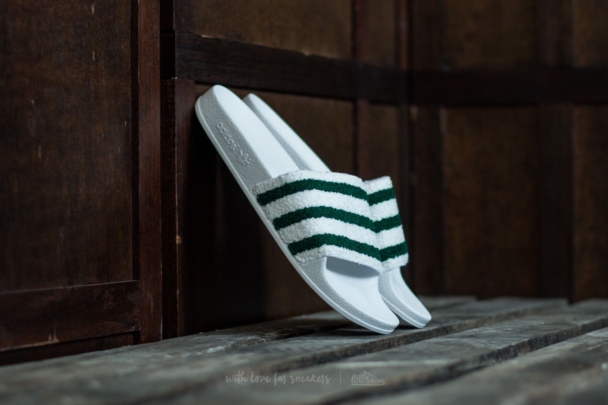 adidas Adilette