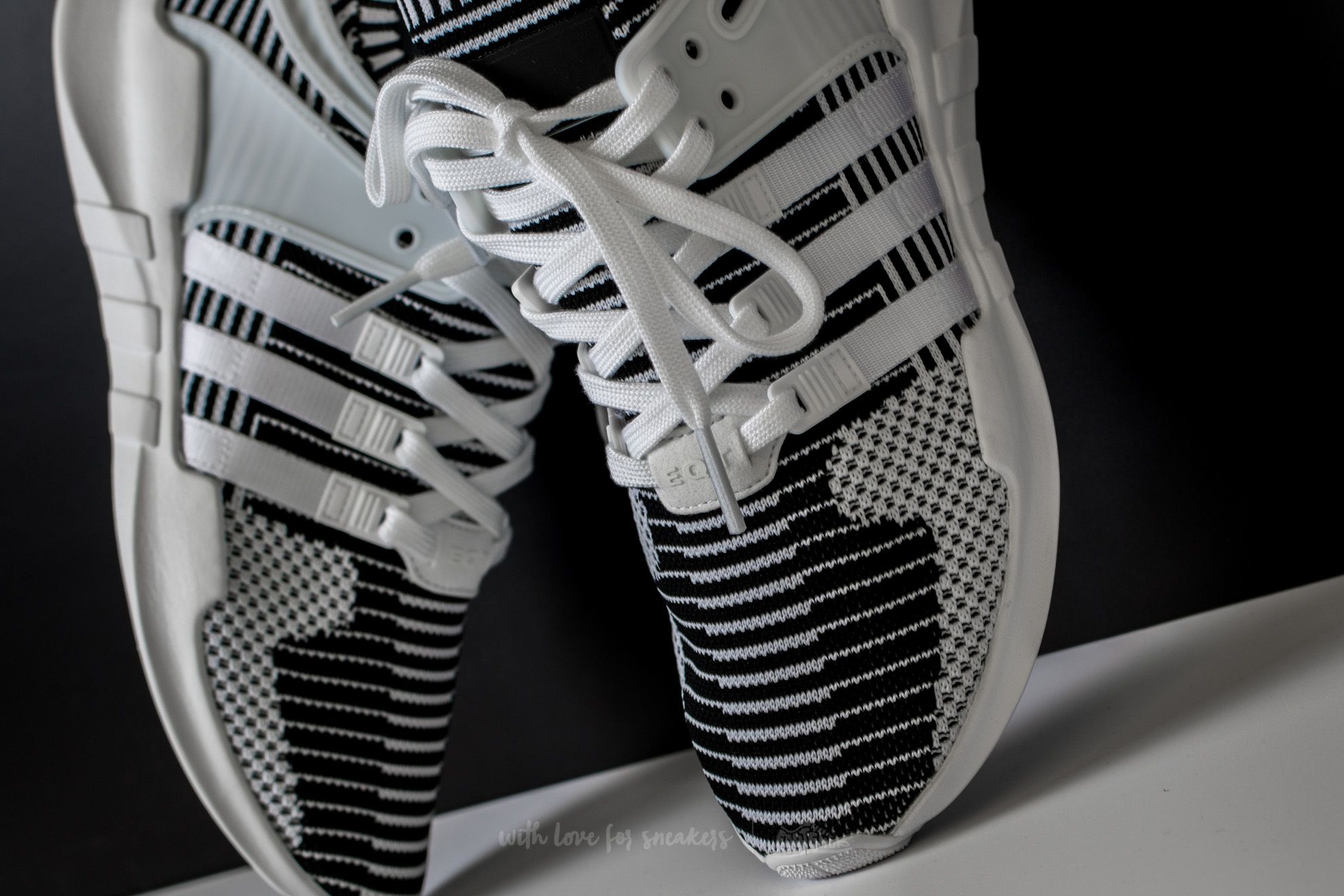 Harga eqt support adv online