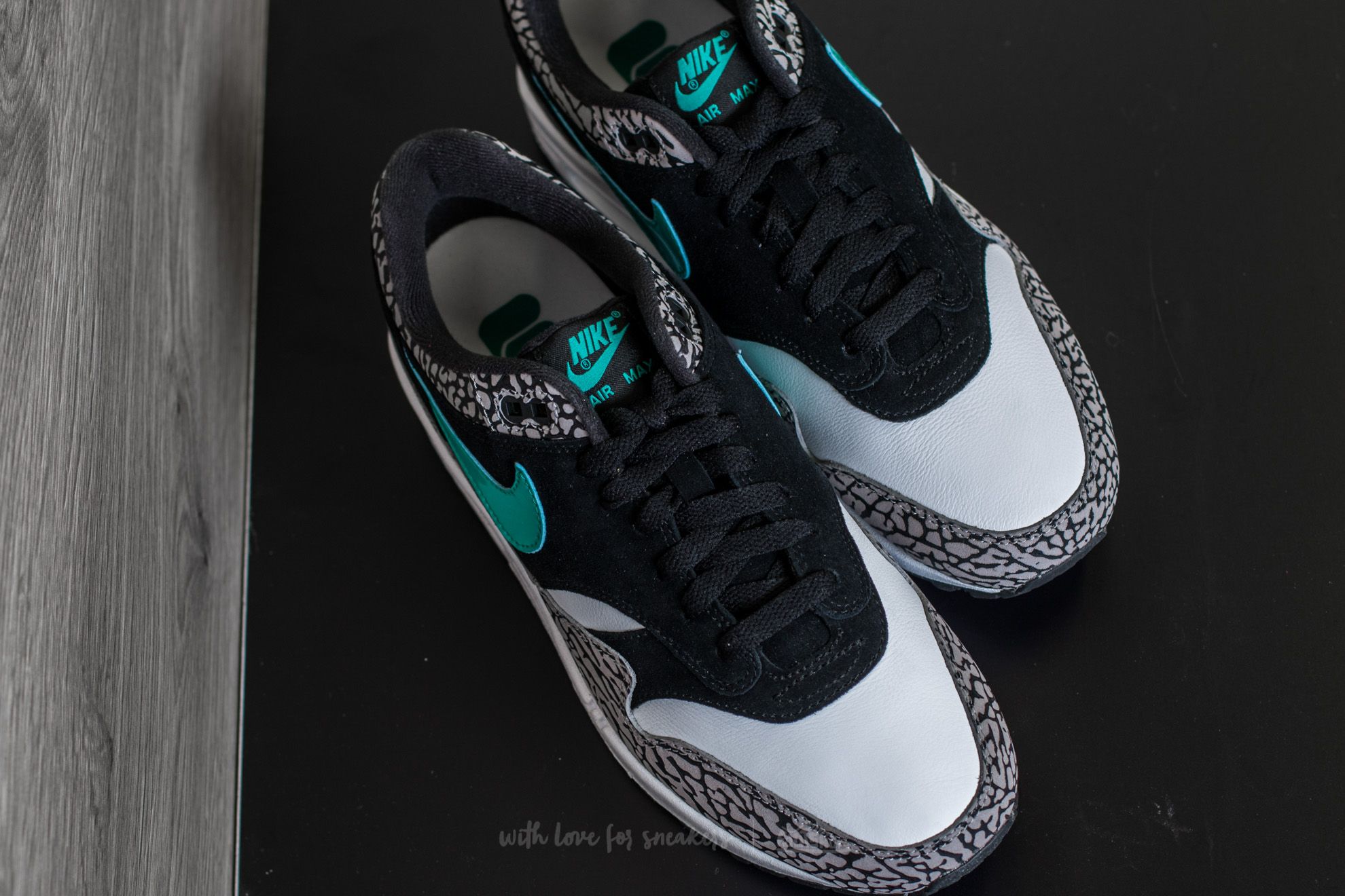Men s shoes Nike Air Max 1 Atmos Elephant Premium Retro Medium Grey Clear Jade Black Footshop