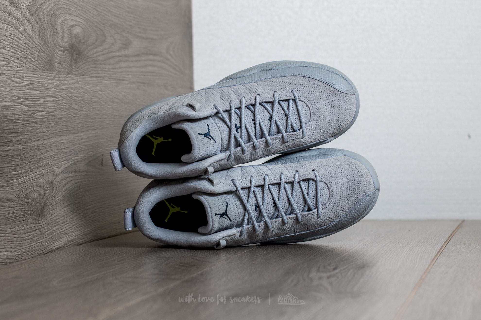 Zapatillas mujer Air Jordan 12 Retro Low BG Wolf Grey/ Armory Navy