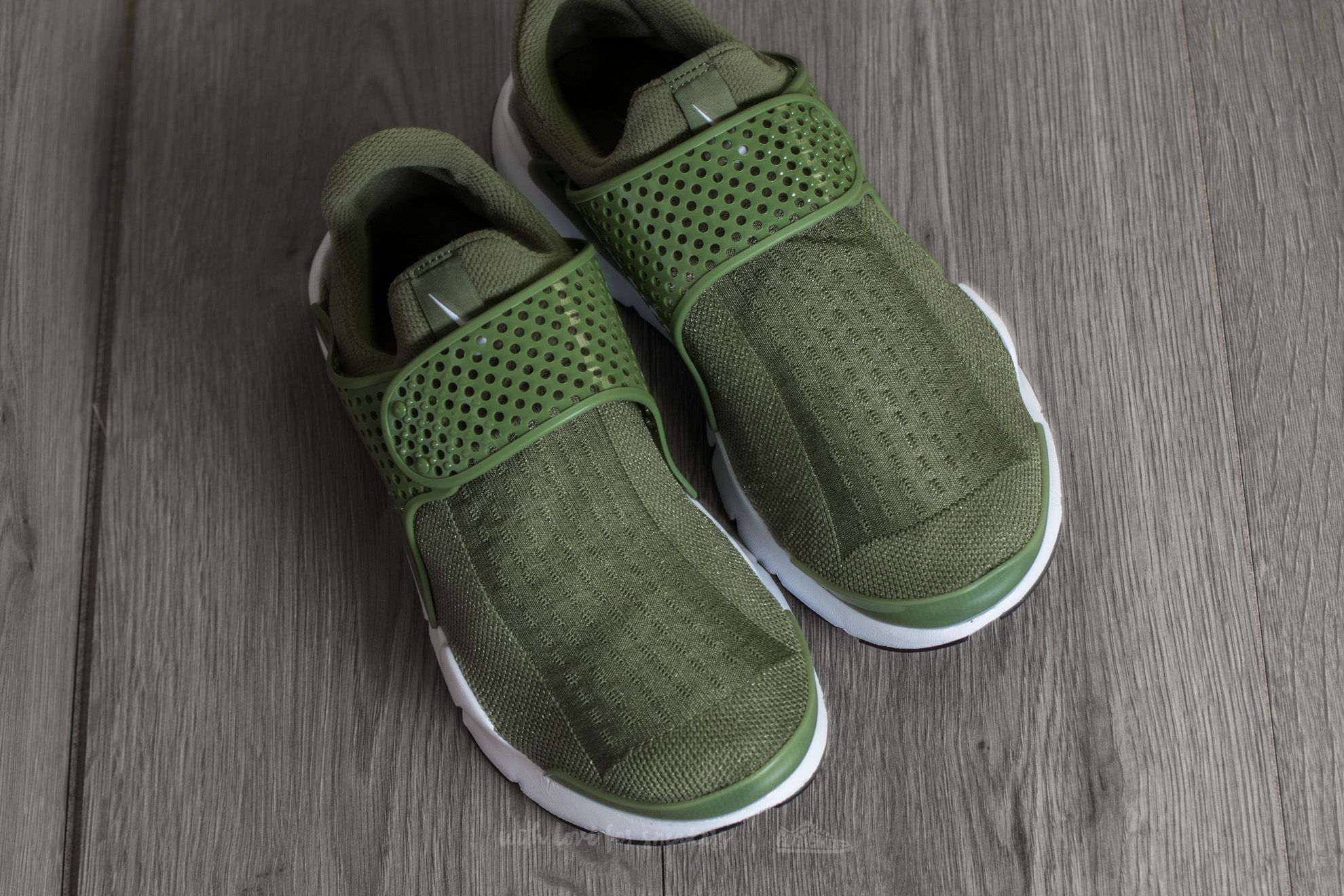Nike sock dart green 2025