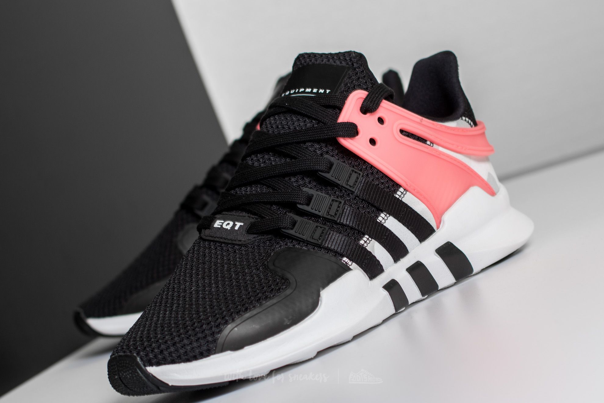 Equipment support adv mens trainers 2025