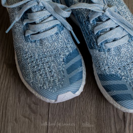 adidas UltraBoost Uncaged W