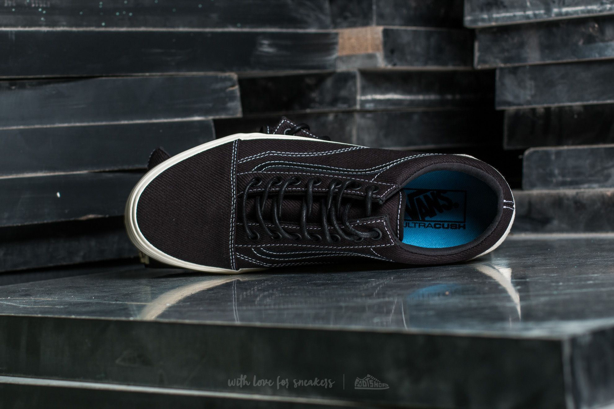 Men s shoes Vans Old Skool DX Blocked Classic White Black