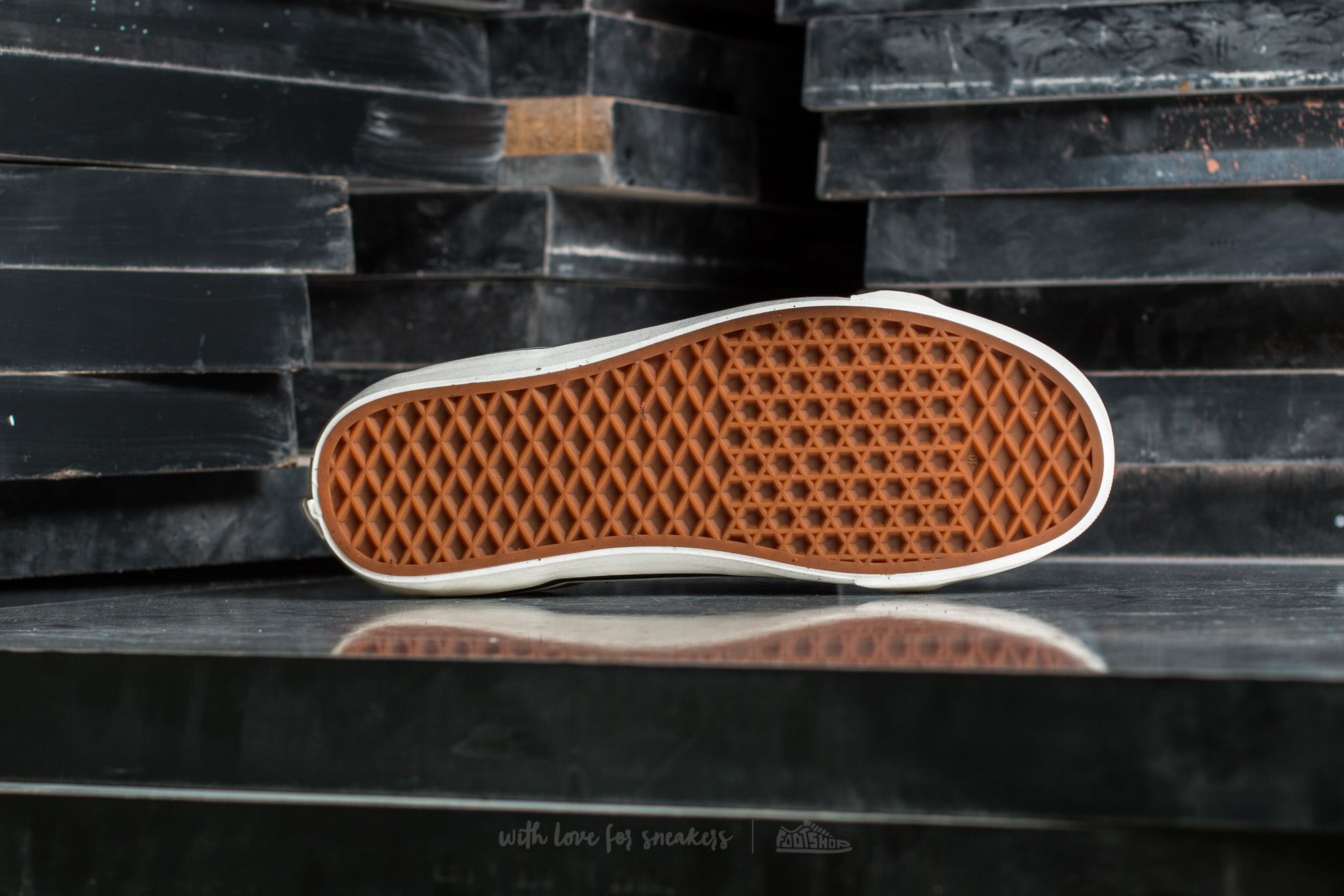 Încălțăminte și sneakerși pentru bărbați Vans Sk8-Hi 38 DX Anaheim Factory Black/ Light Grey