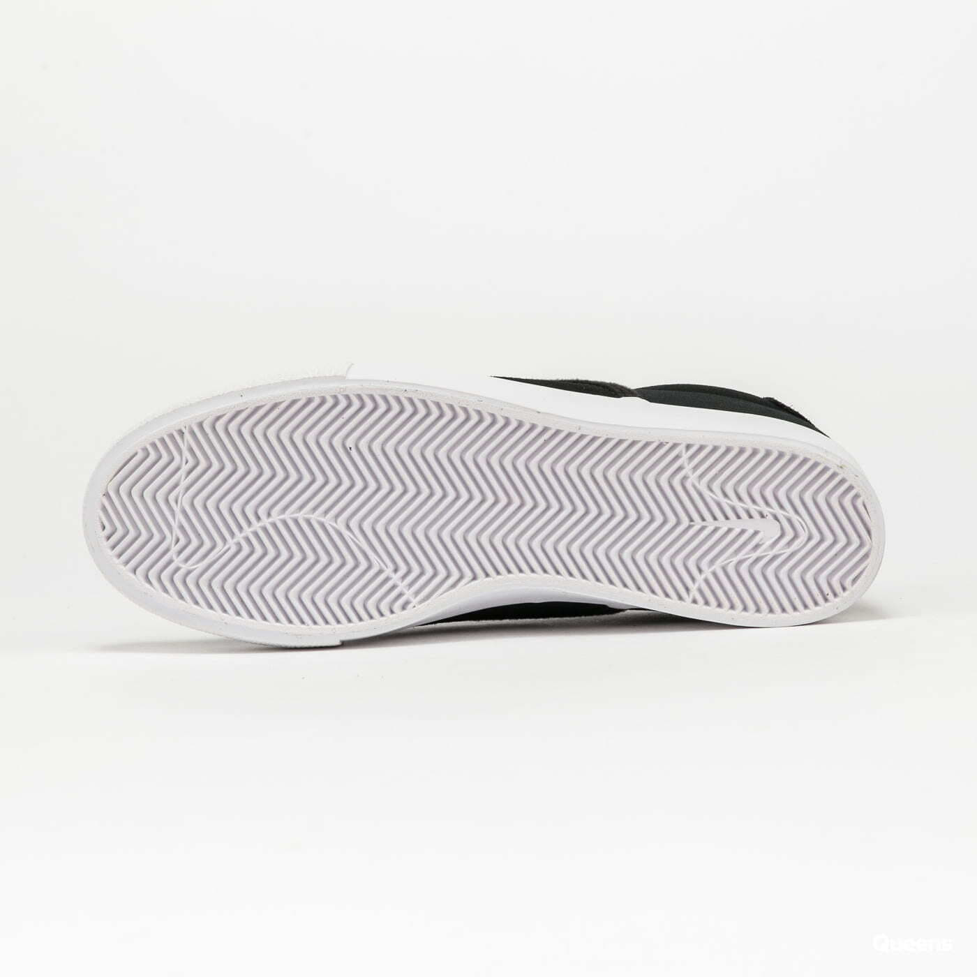 Zapatillas Hombre Nike SB Zoom Verona Slip Black/ White/ Black