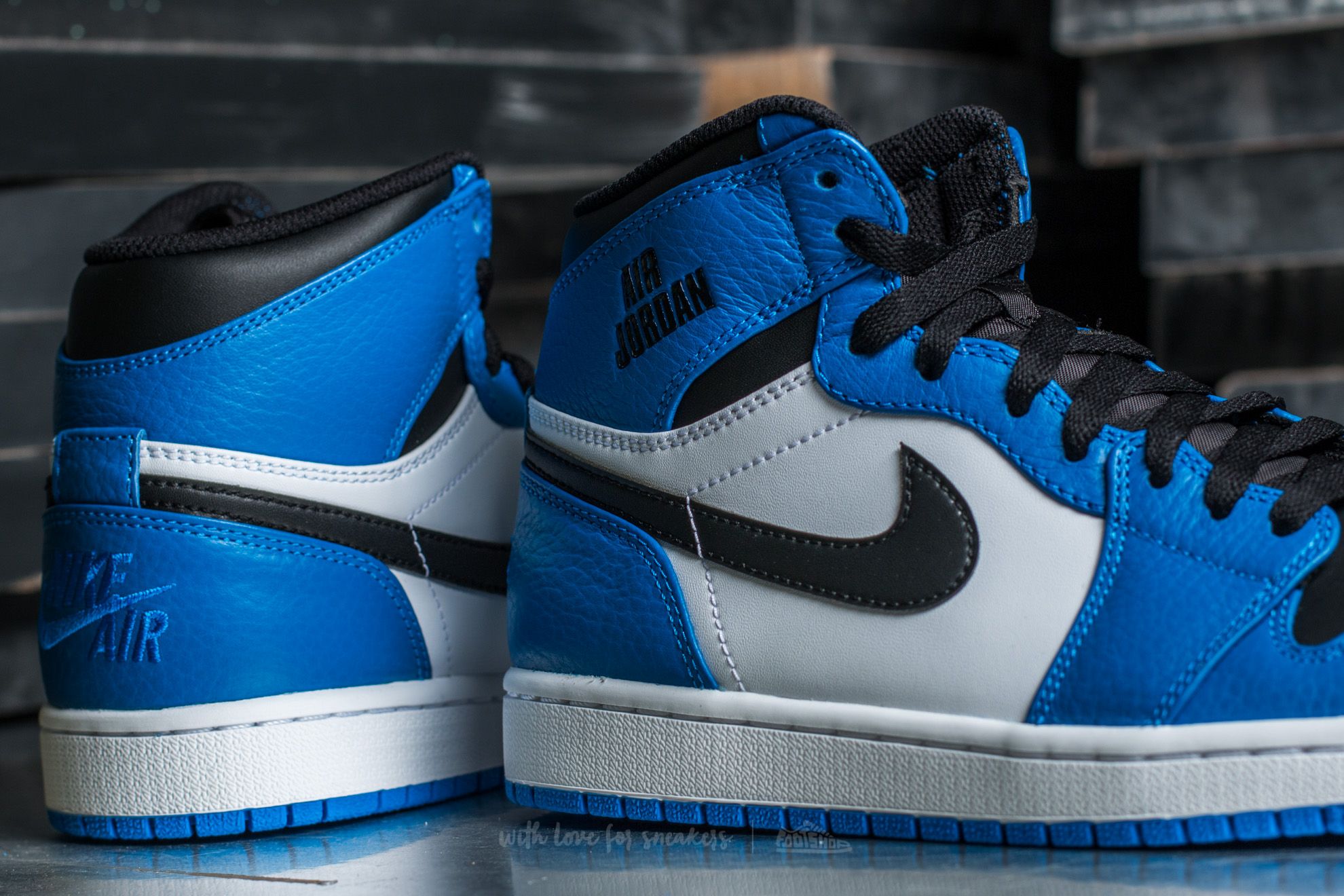 Jordan 1 soar cheap