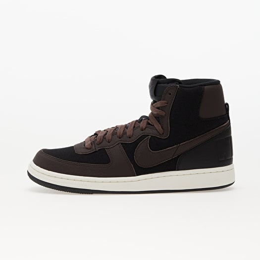 Crushed velvet trainers clearance nike