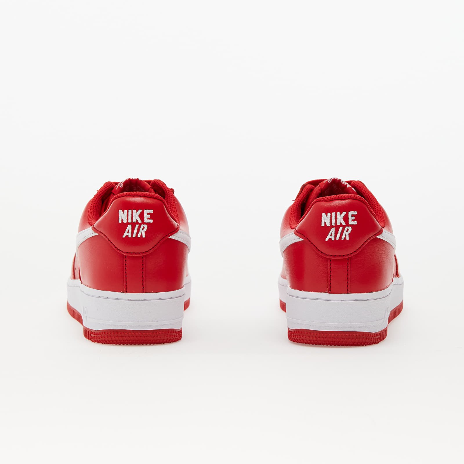 Nike air force 1 shop university red
