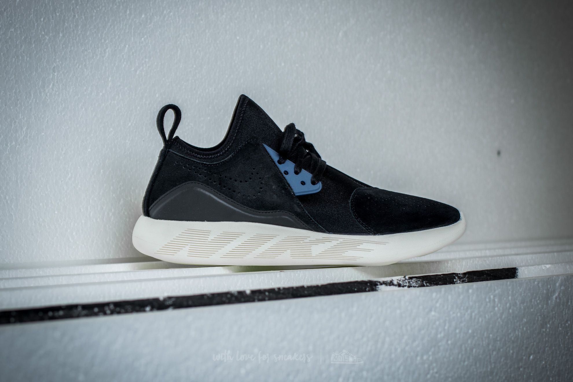 Scarpe uomo Nike Lunarcharge Premium Black/ Sail-Thunder Blue