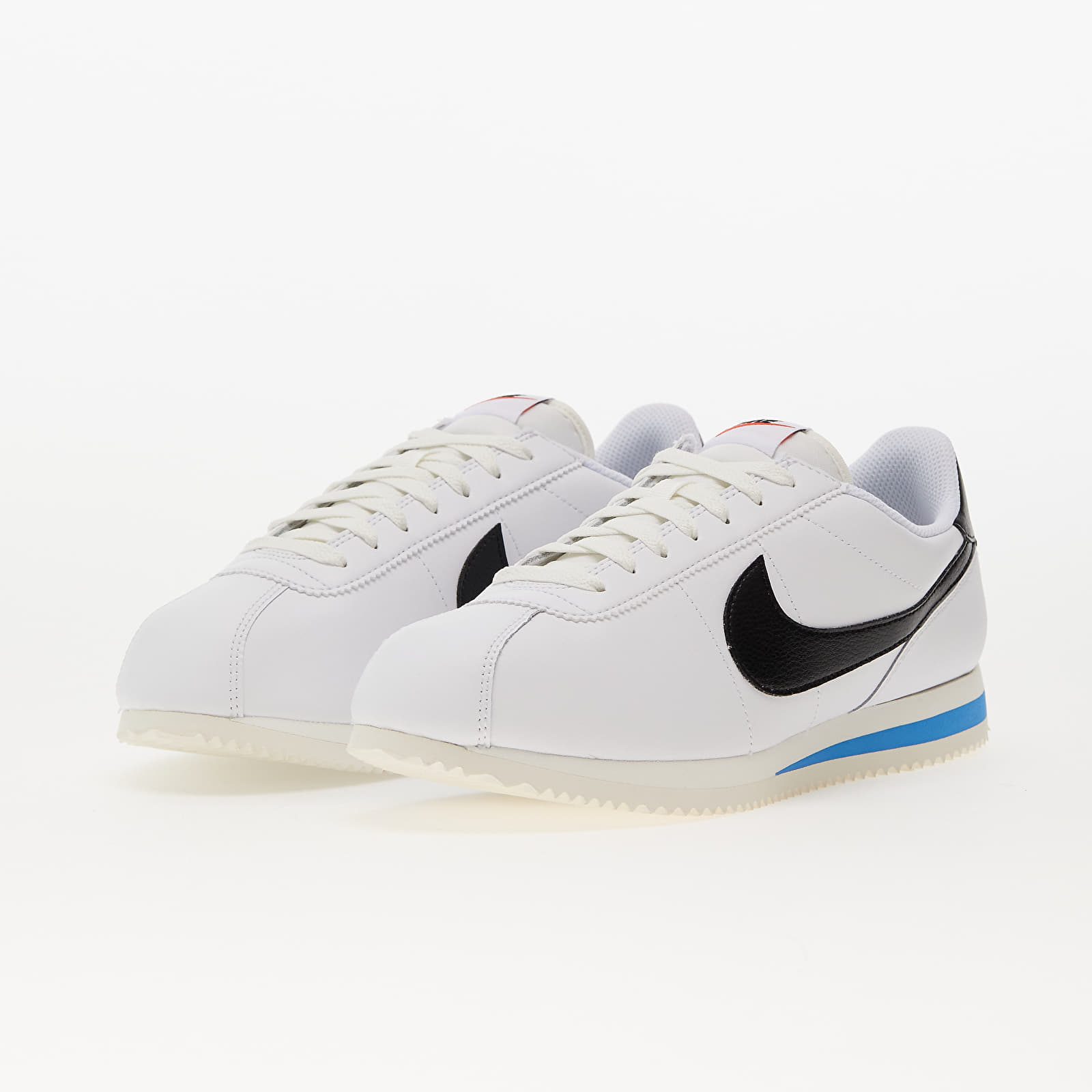 Nike cortez sales nylon white