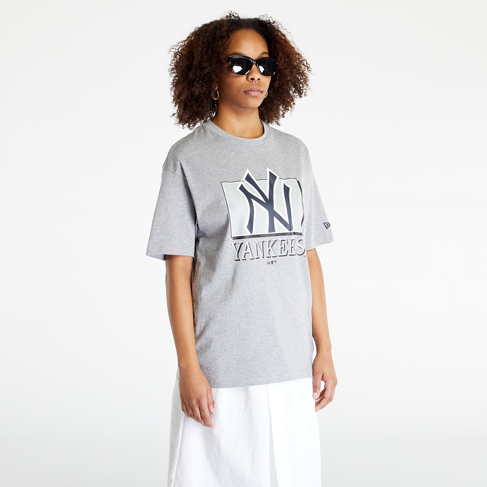 T-shirts New Era New York Yankees MLB Team Wordmark Oversized T-Shirt Grey