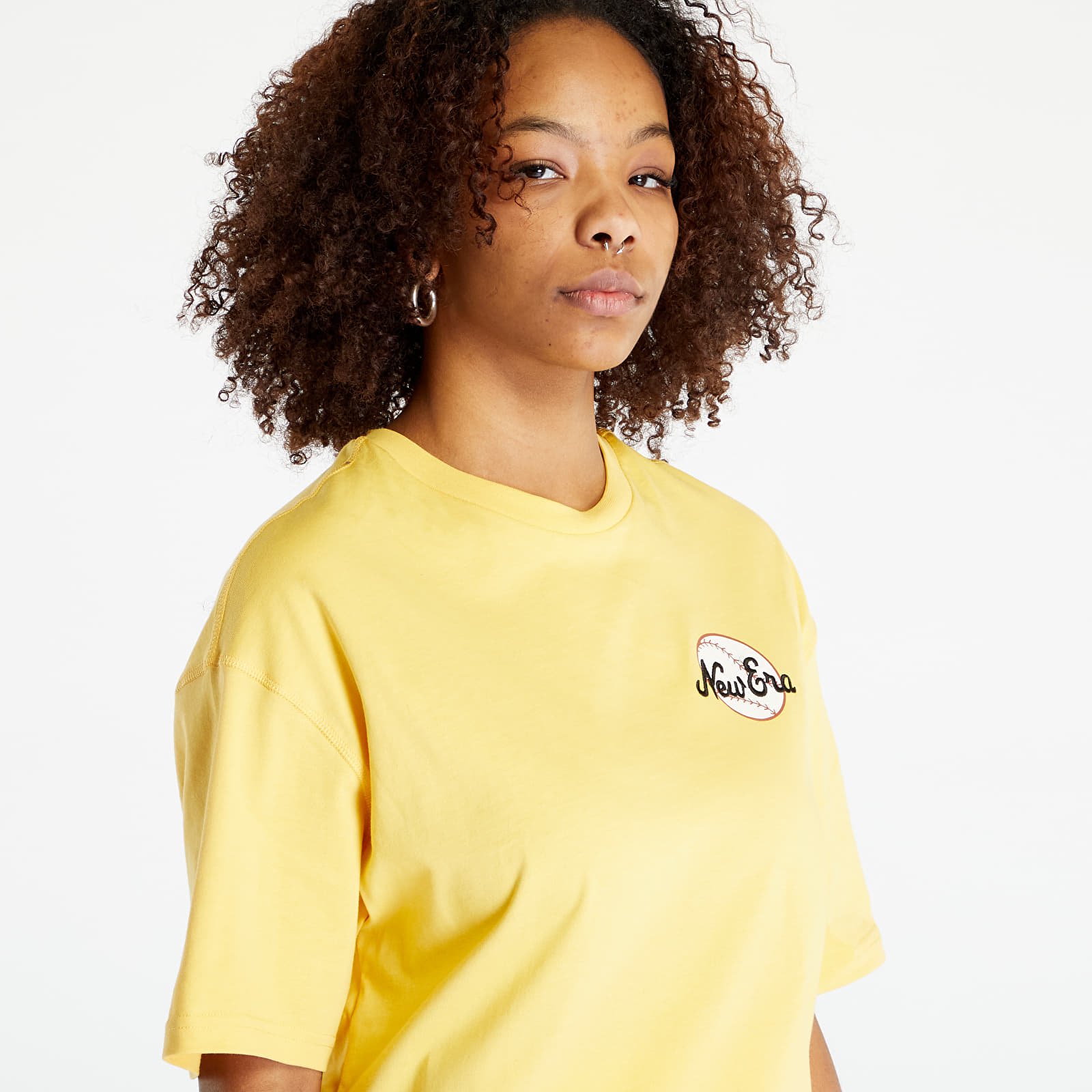 T-shirts New Era Heritage Bear Graphic Oversized T-Shirt Dark Yellow