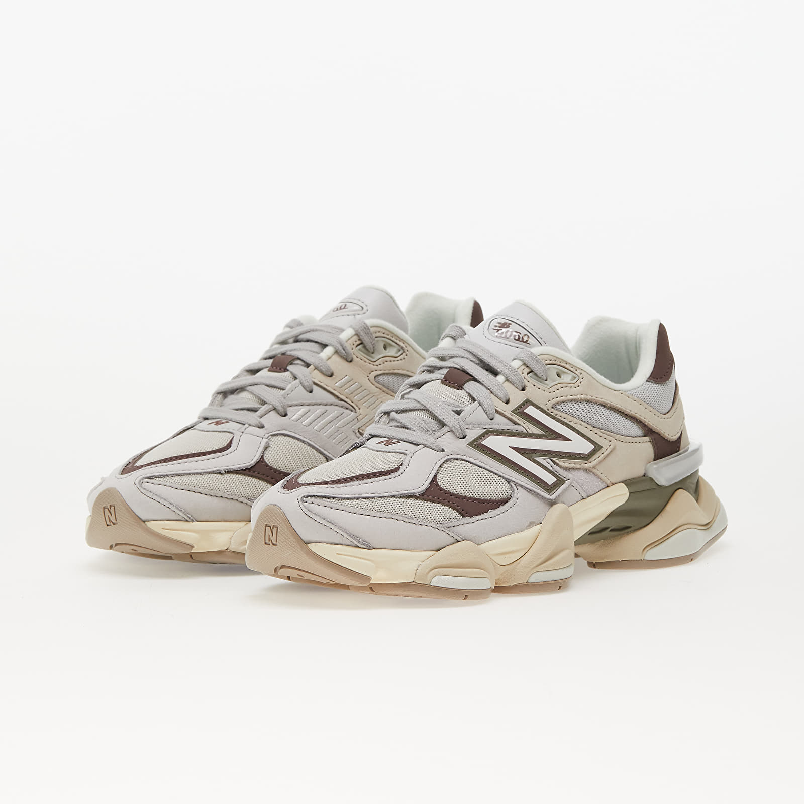 Férfi cipők New Balance 9060 Grey Matter