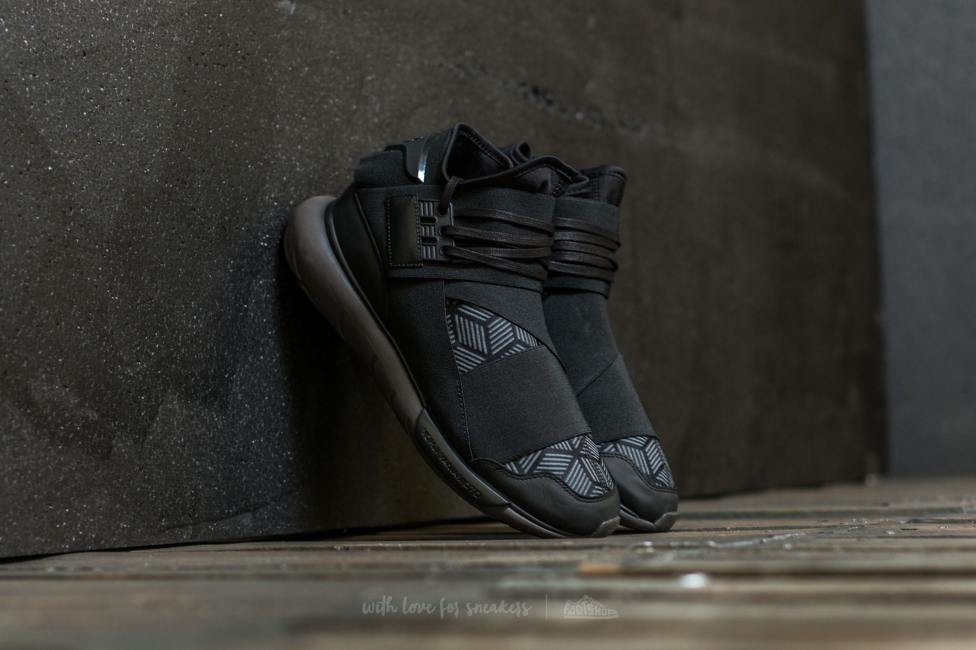 Men's shoes Y-3 Qasa High Core Black/ Utility Black/ Core Black