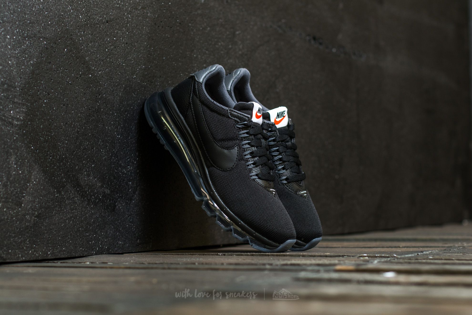 Női cipők Nike W Air Max LD-Zero Black/ Dark Grey