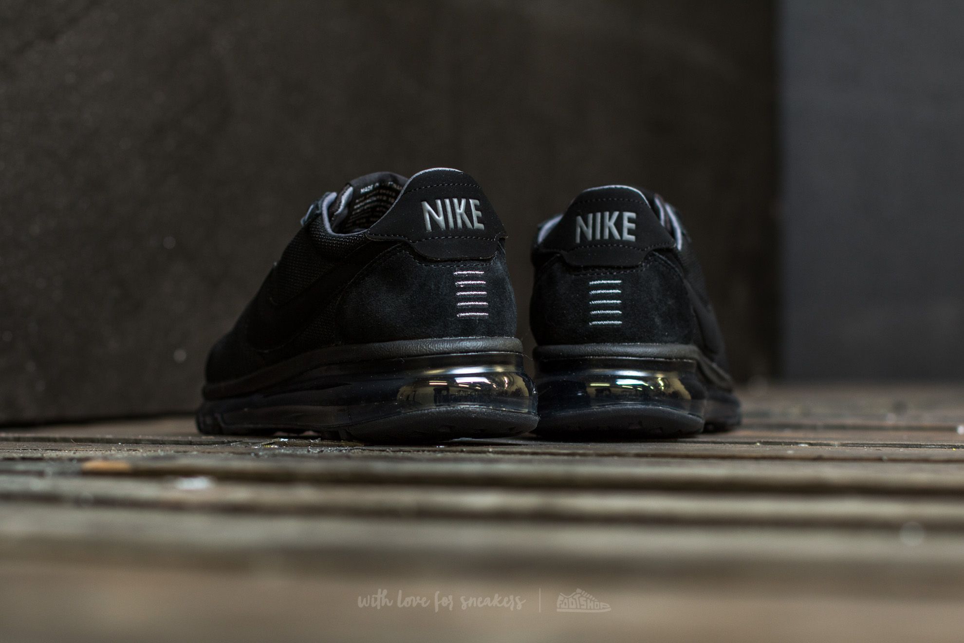Men's shoes Nike Air Max LD-Zero Black/ Black-Dark Grey
