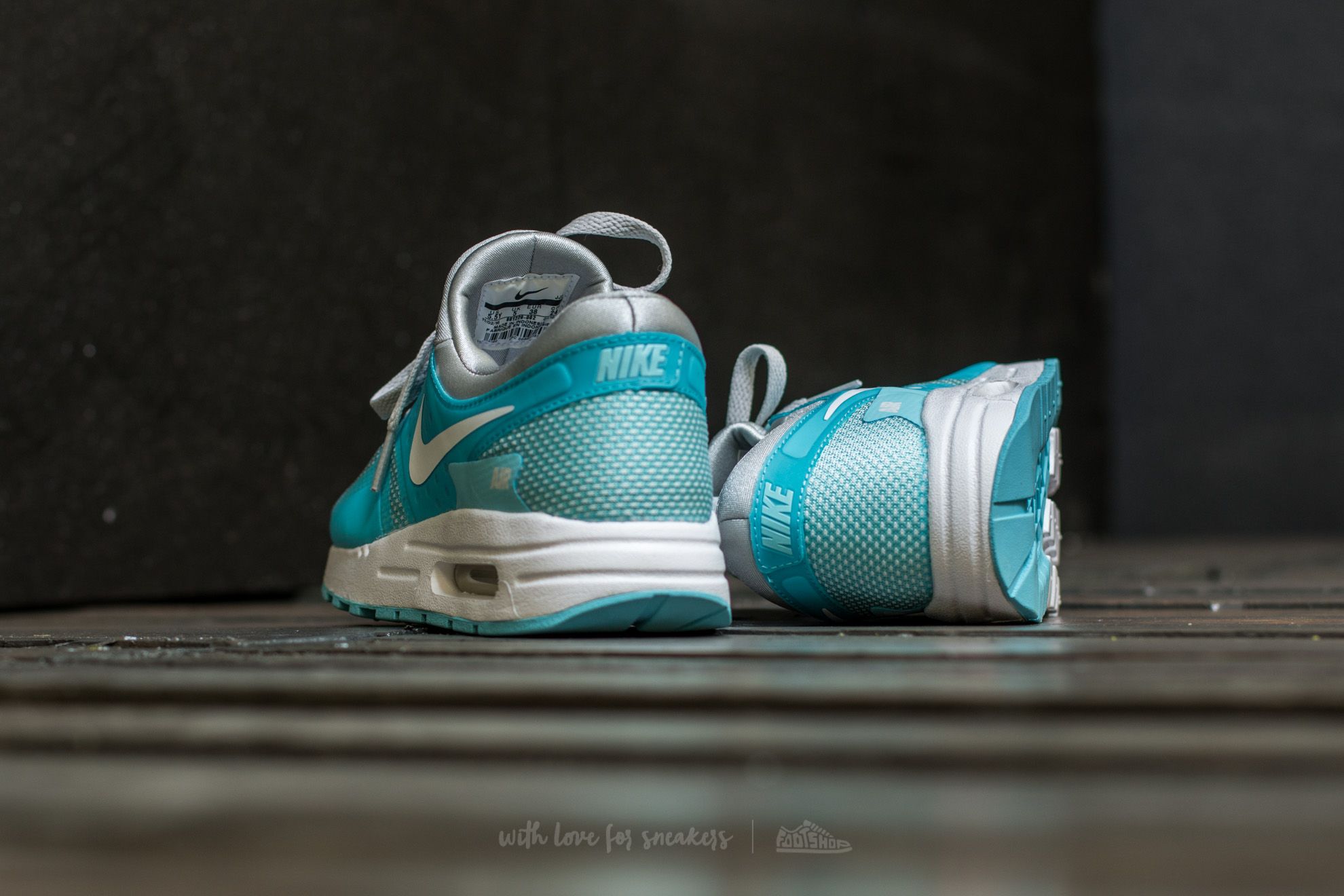Women's shoes Nike Air Max Zero Essential GS Pure Platinum/ White-Still Blue