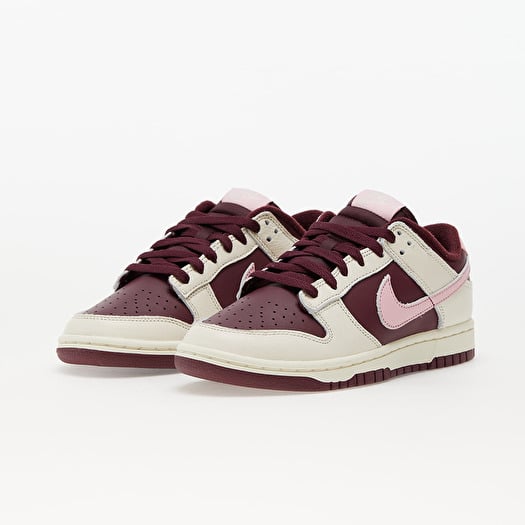 Nike dunk basse uomo rosa on sale
