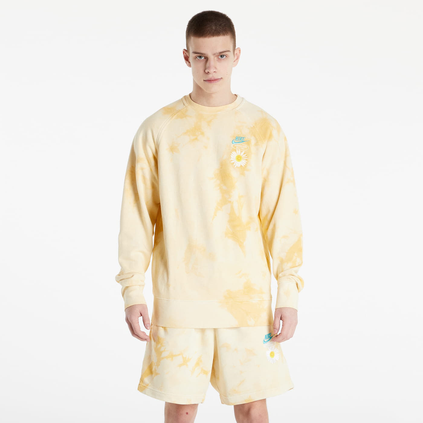Nike crew neck yellow clearance