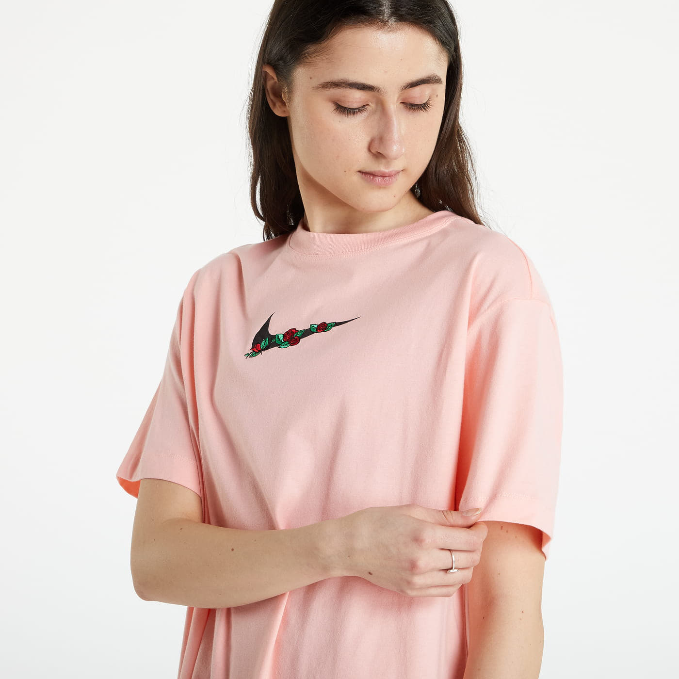 Nike swoosh boyfriend t shirt store