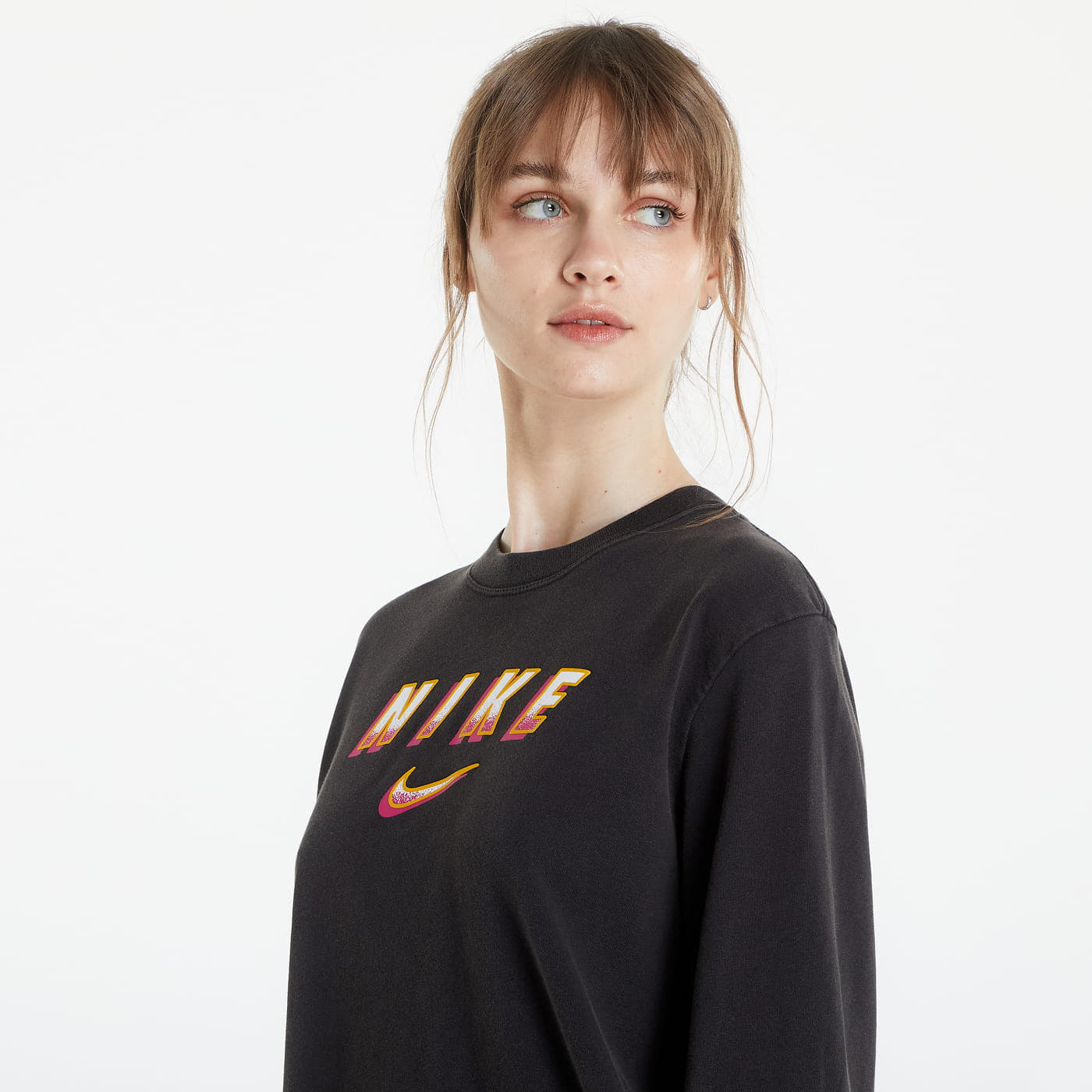 Nike t deals shirt loose fit
