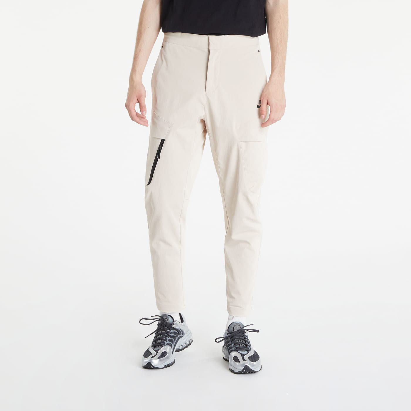 Džíny a kalhoty Nike NSW Te Woven Unlined Utility Pants Sanddrift/ Black
