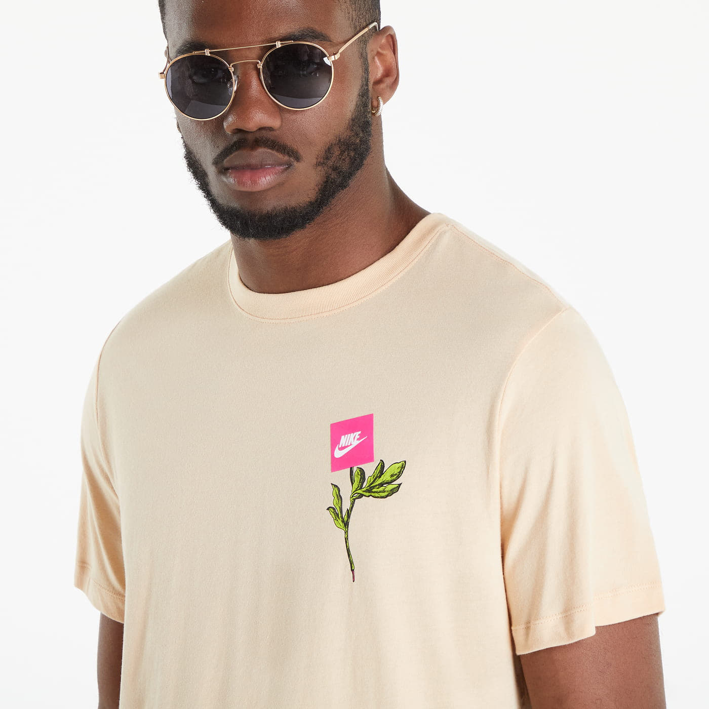 Trička Nike NSW Sole 2 Short Sleeve Tee White Onyx