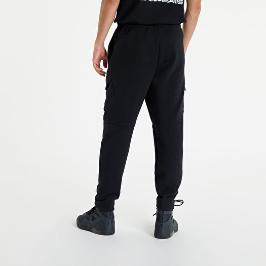 Nike tech bottoms black 2025