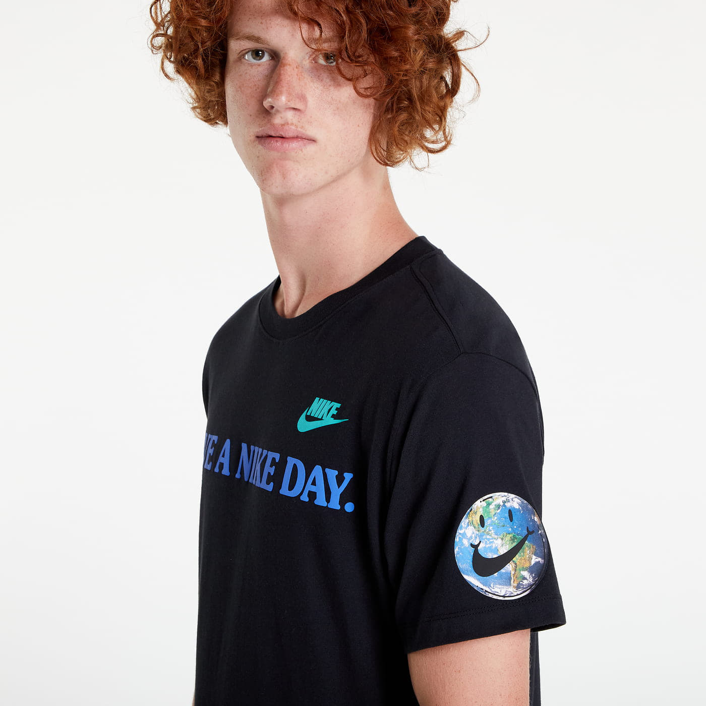 Tricouri  Nike NSW Tee Essential + Stmt 4 Black