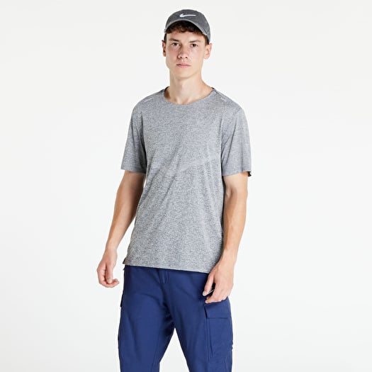 T shirts Nike Dri FIT Rise 365 T Shirt Grey Footshop