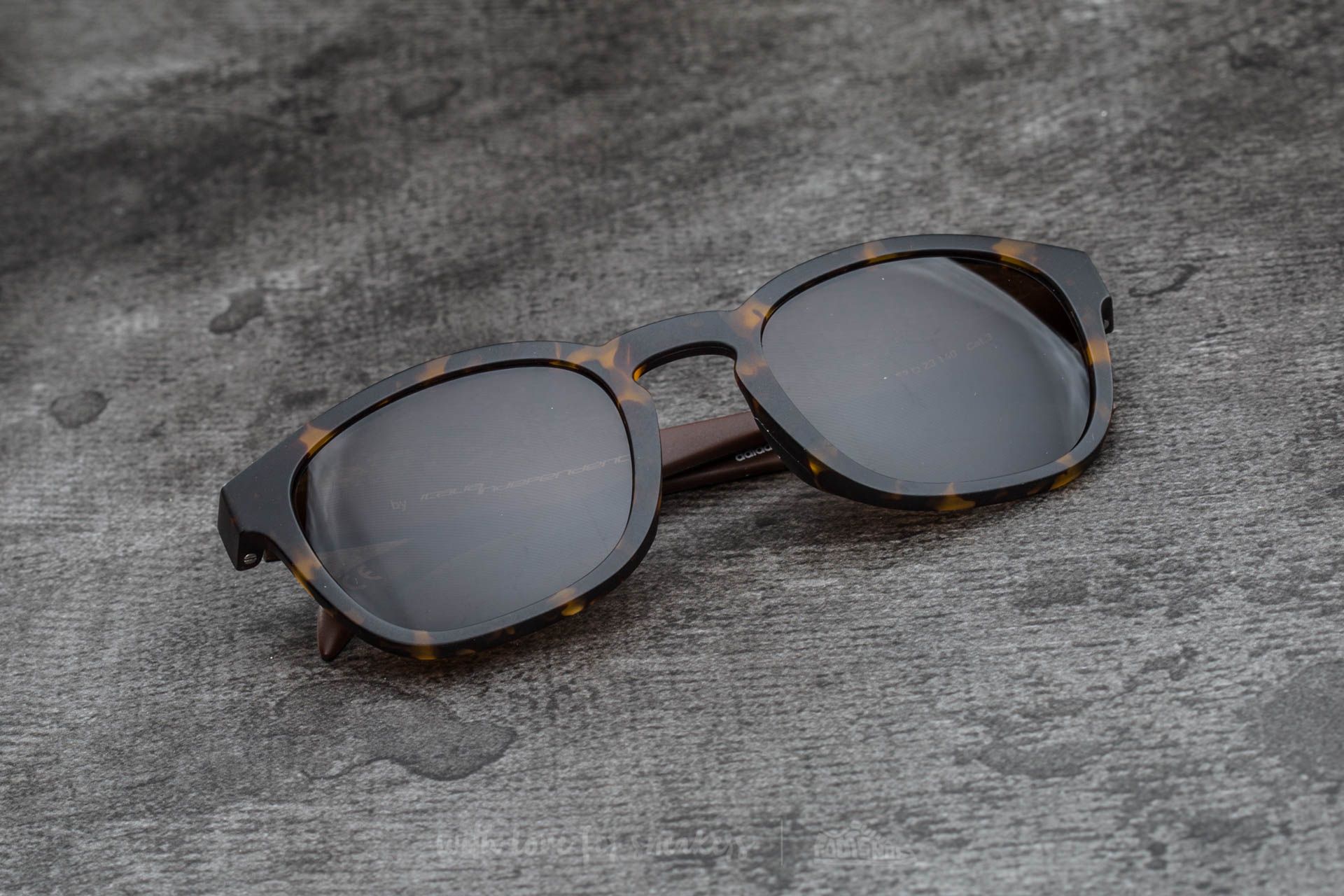 Sončna očala adidas x Italia Independent AOR001 Sunglasses Havana Brown