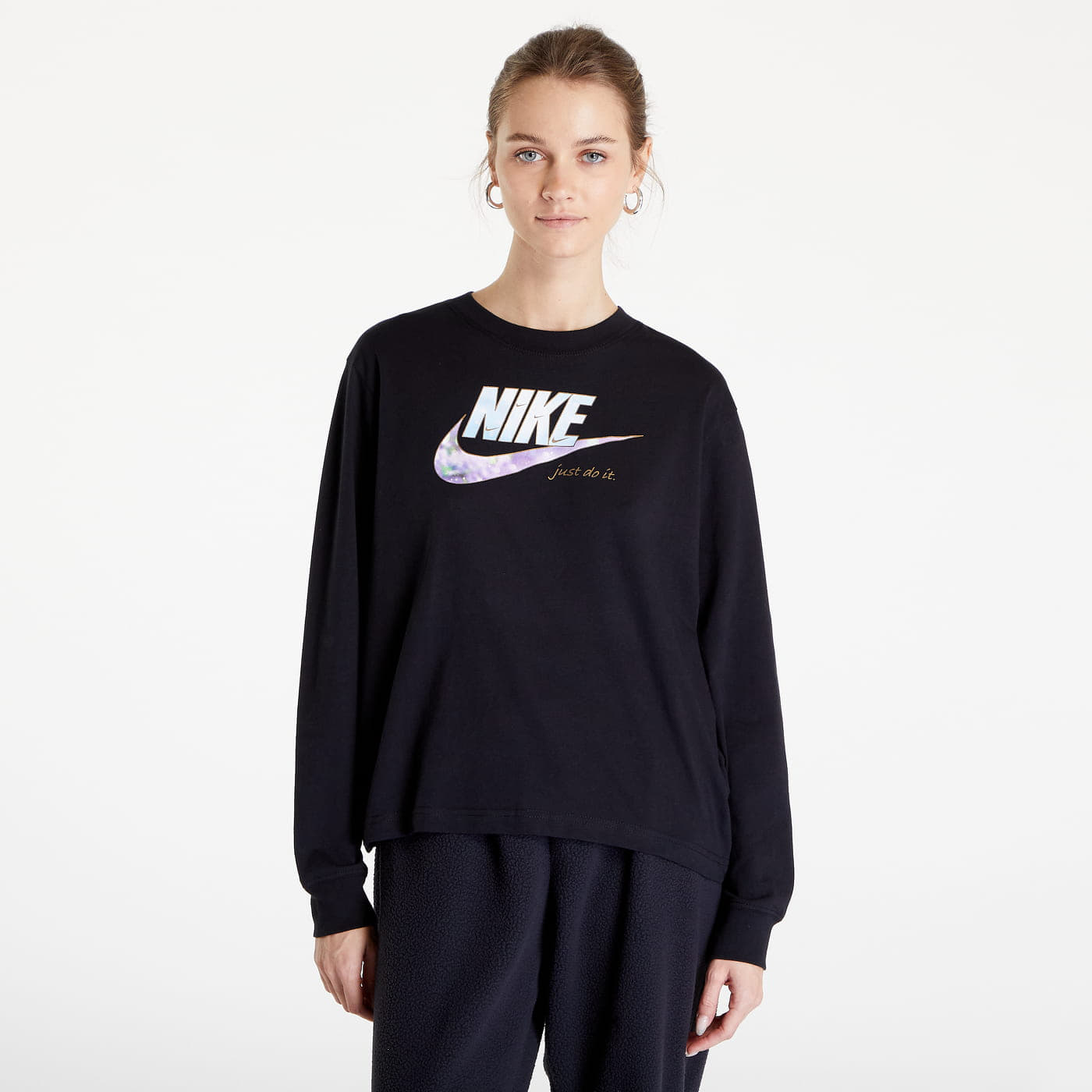 Trička Nike Sportswear Women's Long-Sleeve T-Shirt Black