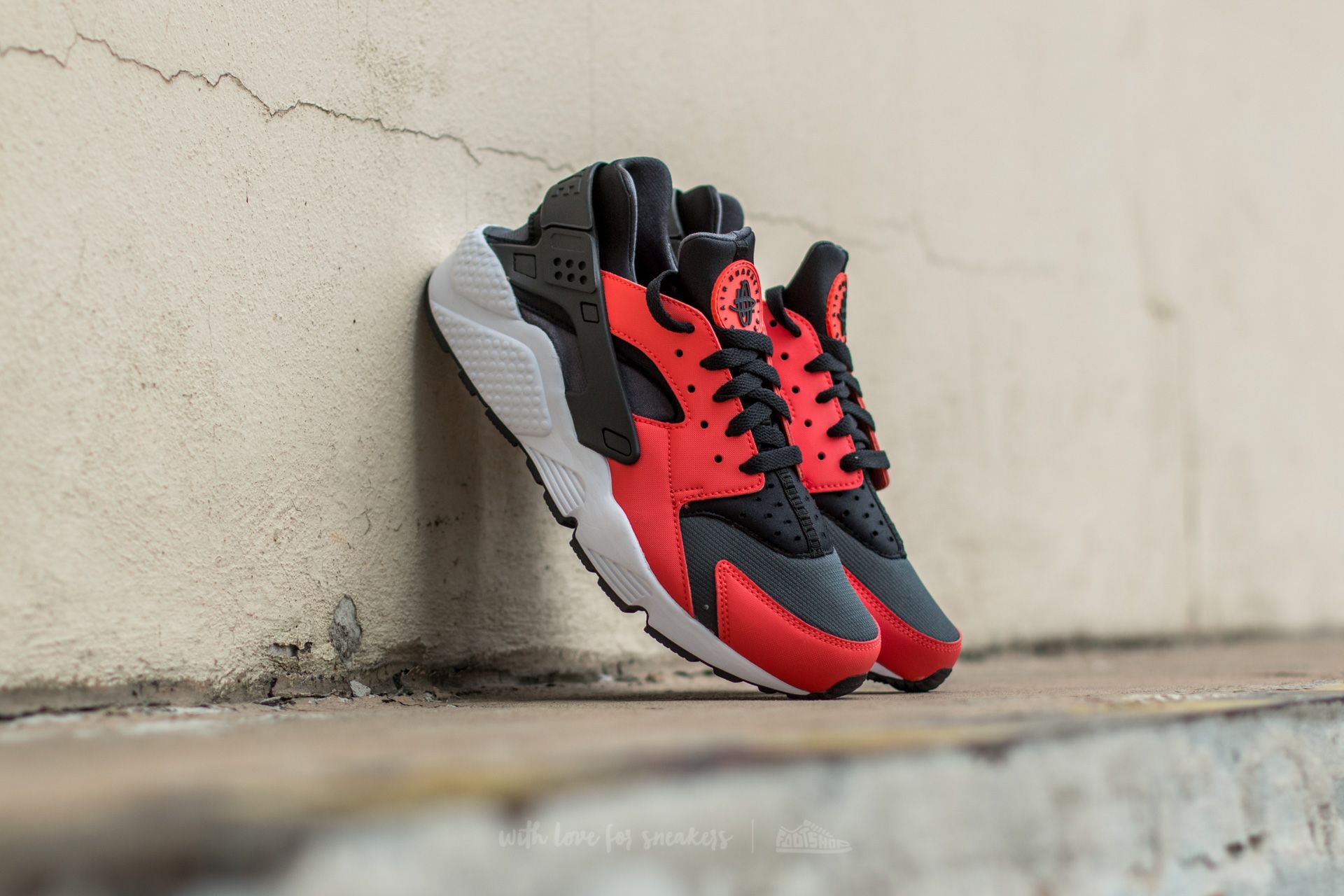 Buty m skie Nike Air Huarache Max Orange Black Black Footshop
