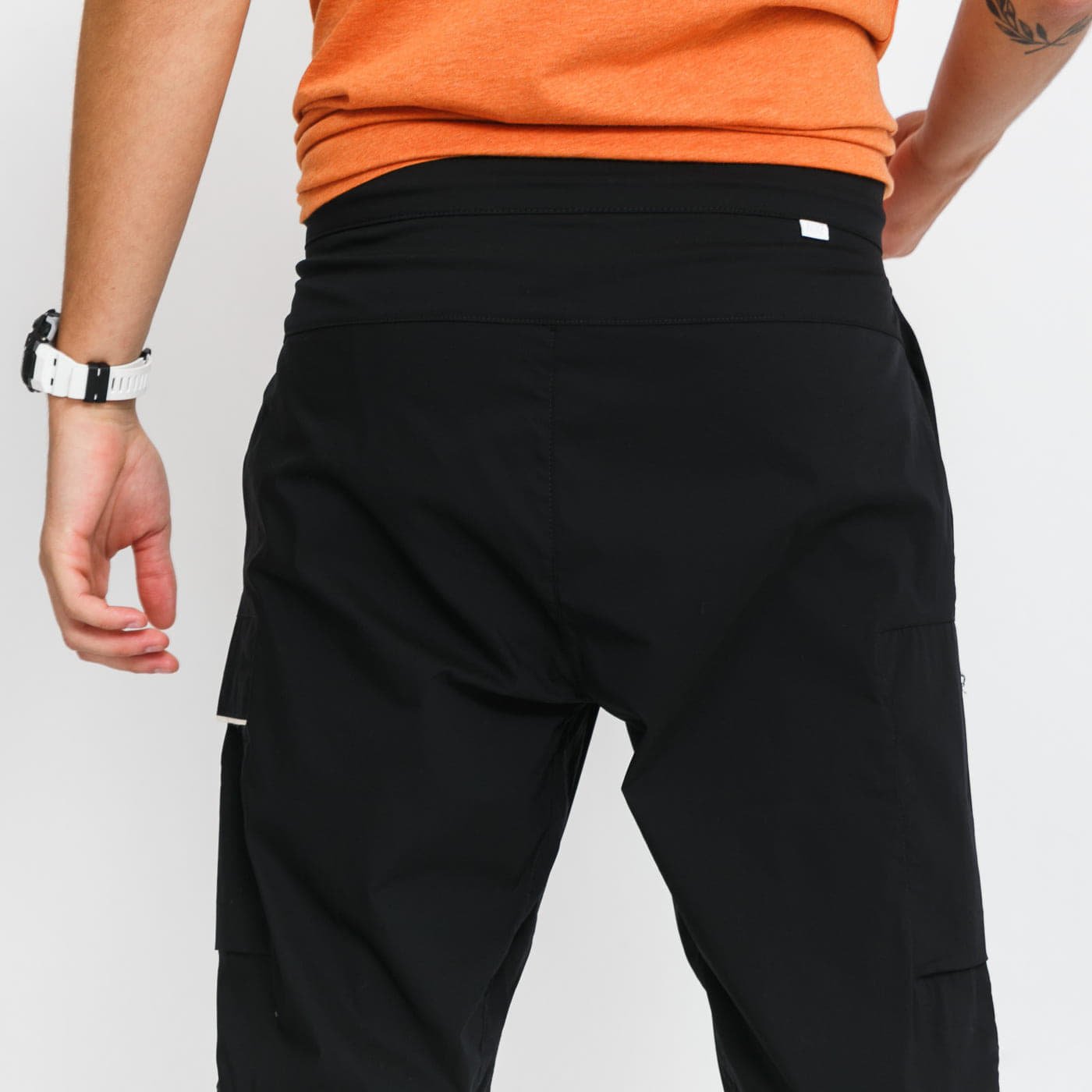 Nadrágok Nike Sportswear Woven Unlined Utility Pants Black
