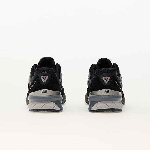 Men s shoes New Balance 990 V5 Black Silver Footshop