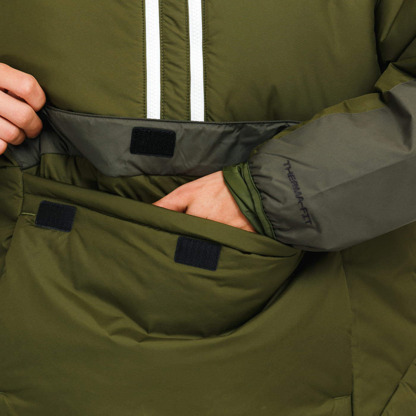 Jackets Nike Sportswear Therma-FIT Repel Legacy Hoody Anorak Green