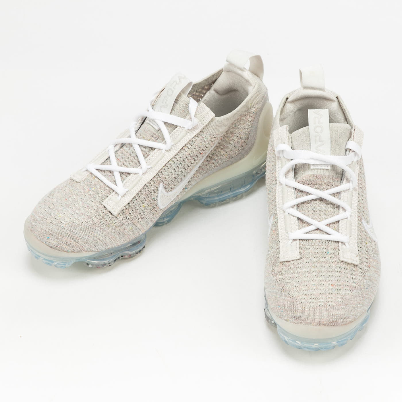 vapormax 2021 light bone