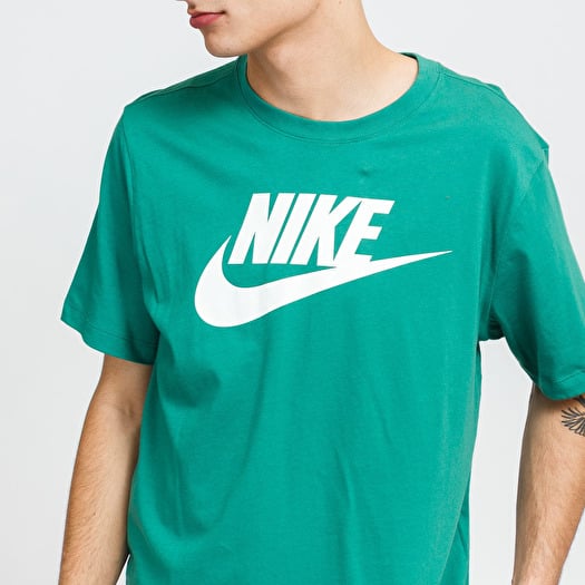 Teal green nike shirts deals