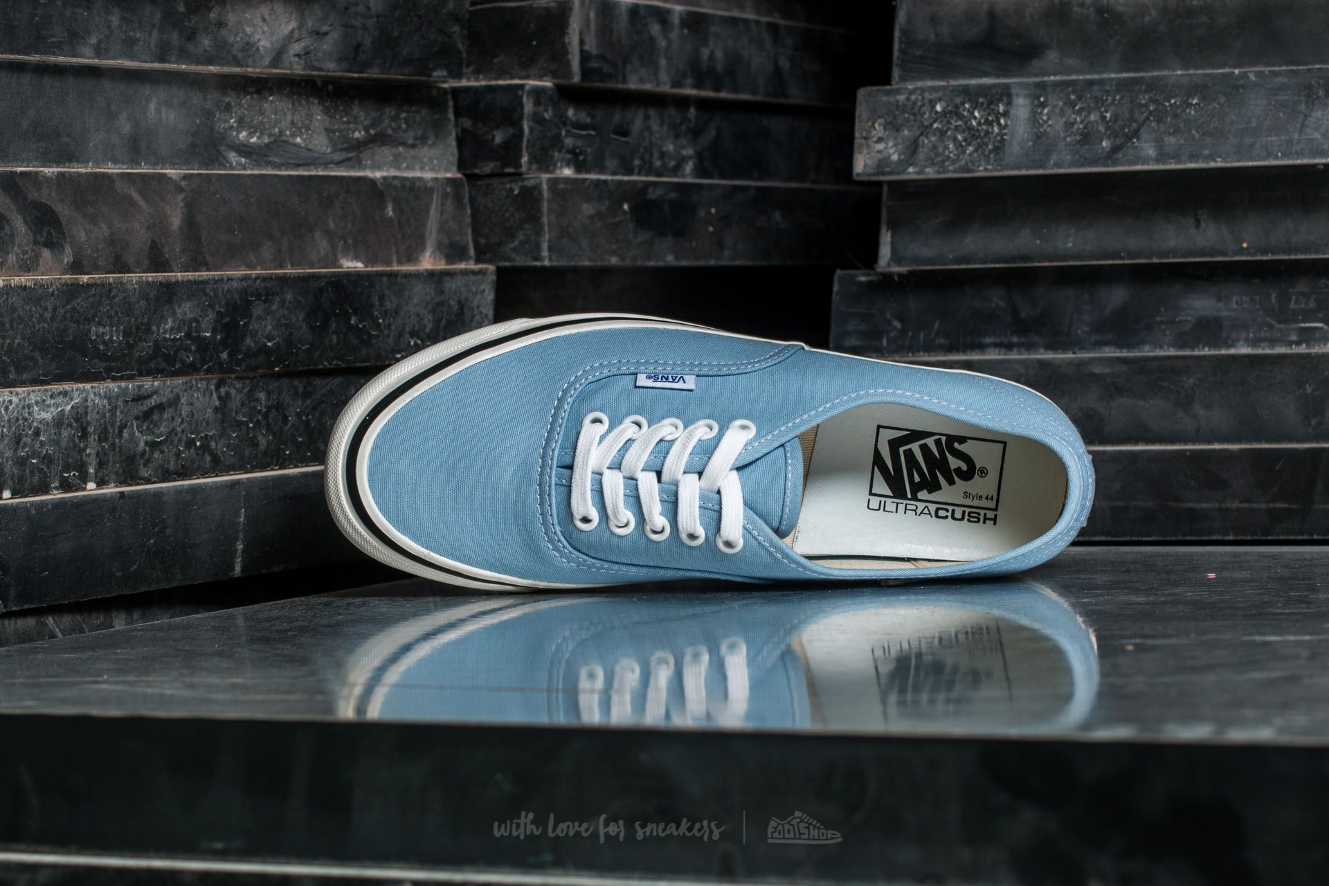 Men's shoes Vans Authentic 44 DX (Anaheim Factory) Light Blue