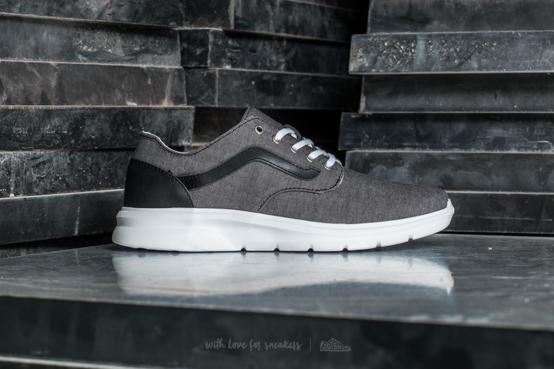 Vans iso 2 black mesh top