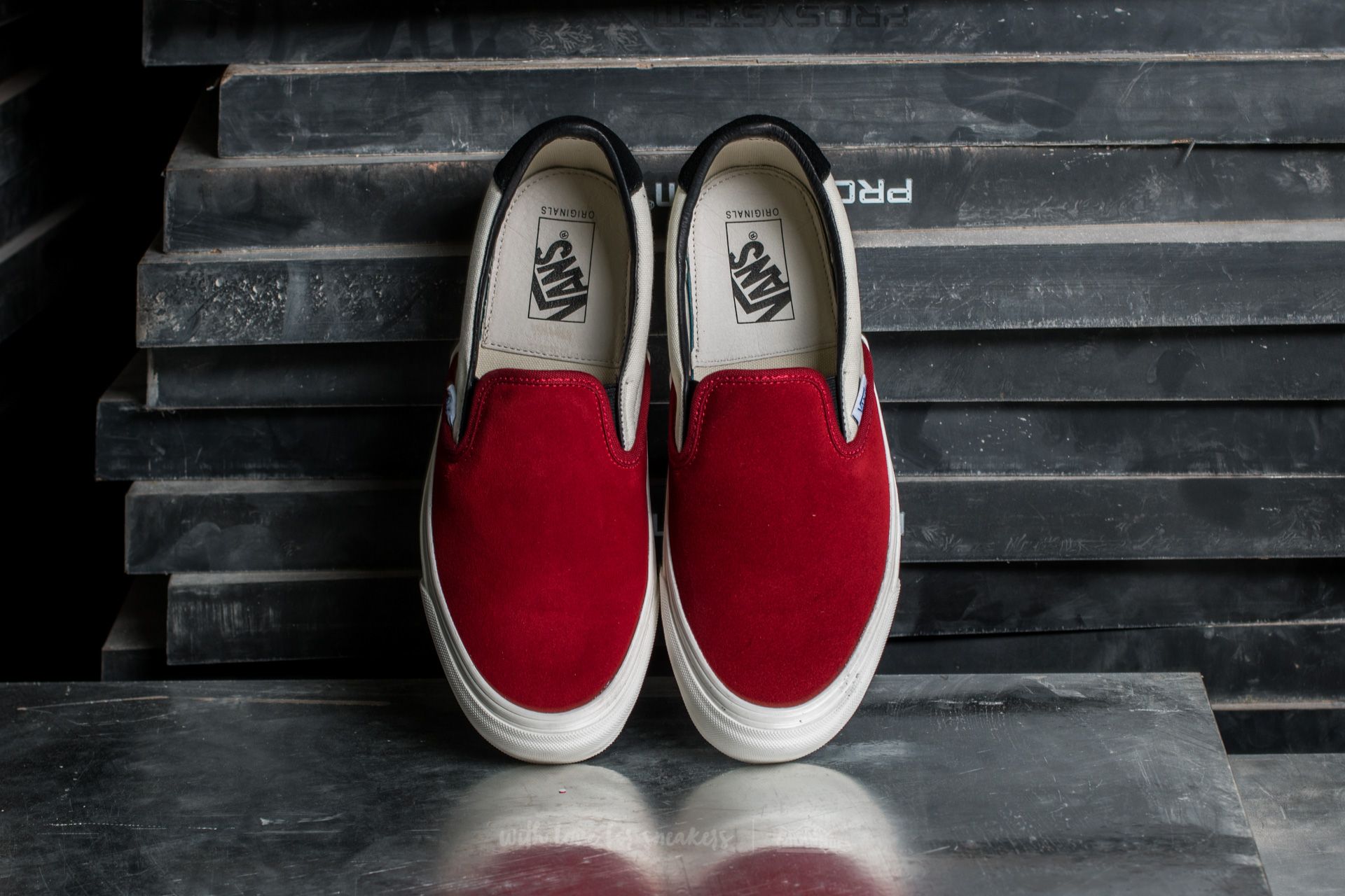 Vans slip on dahlia on sale