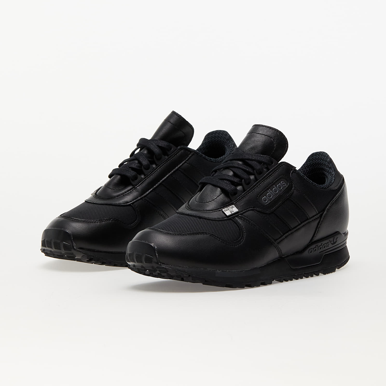 Pánske tenisky a topánky adidas Hartness Spzl Core Black/ Core Black/ Core Black