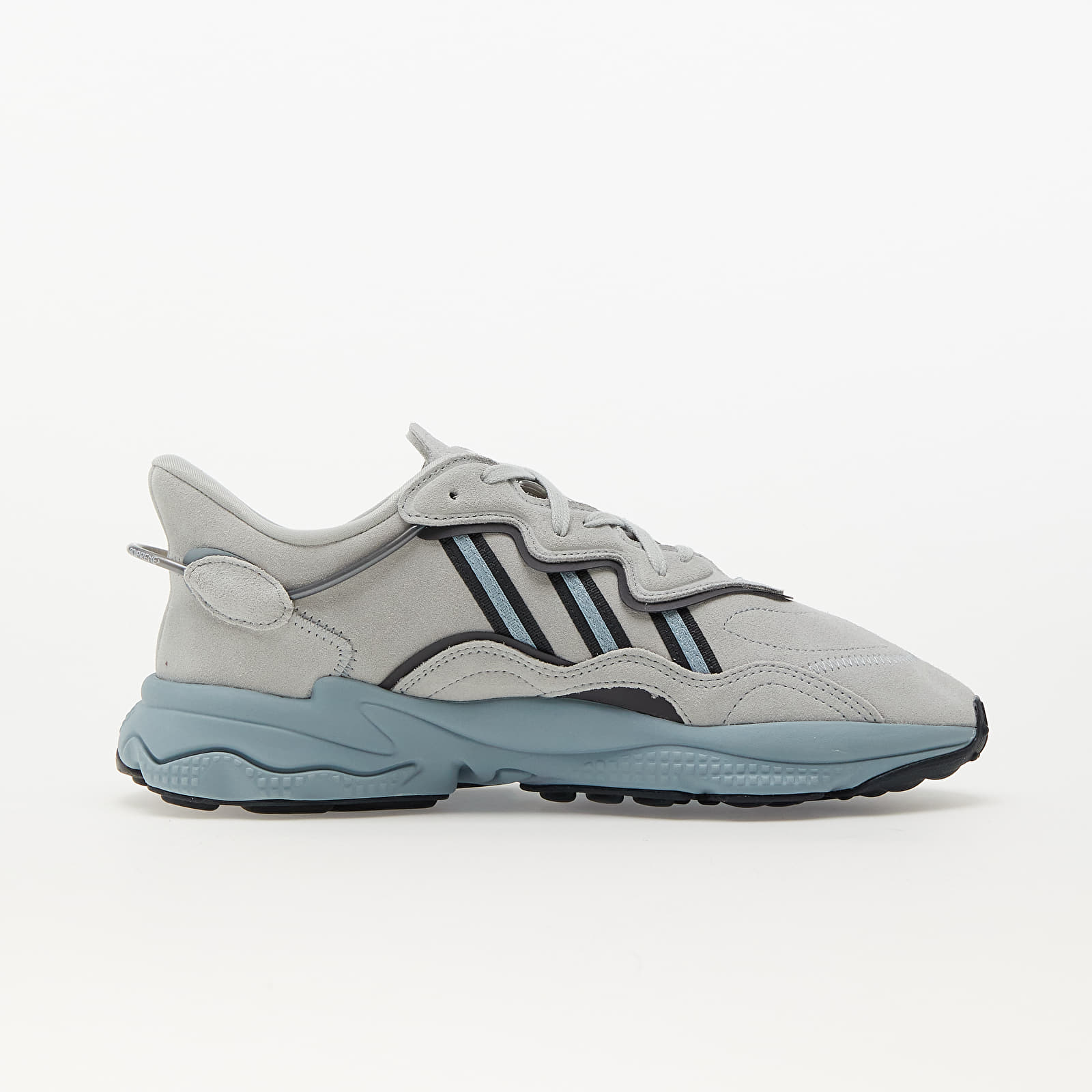 Miesten kengät adidas Ozweego Magic Grey/ Magic Grey/ Carbon