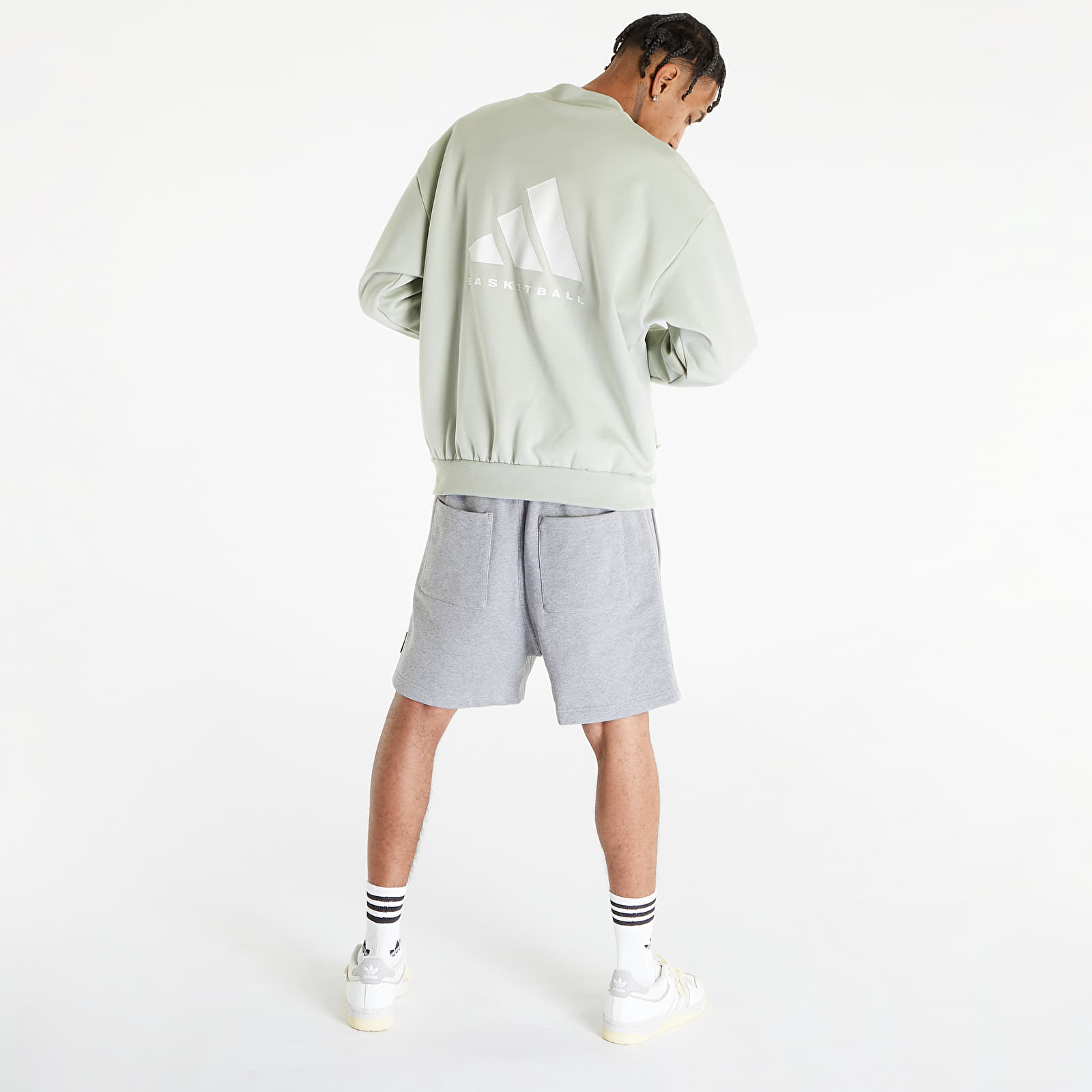 Hoodies and sweatshirts  adidas Basketball Crew Sweatshirt UNISEX Halo Green