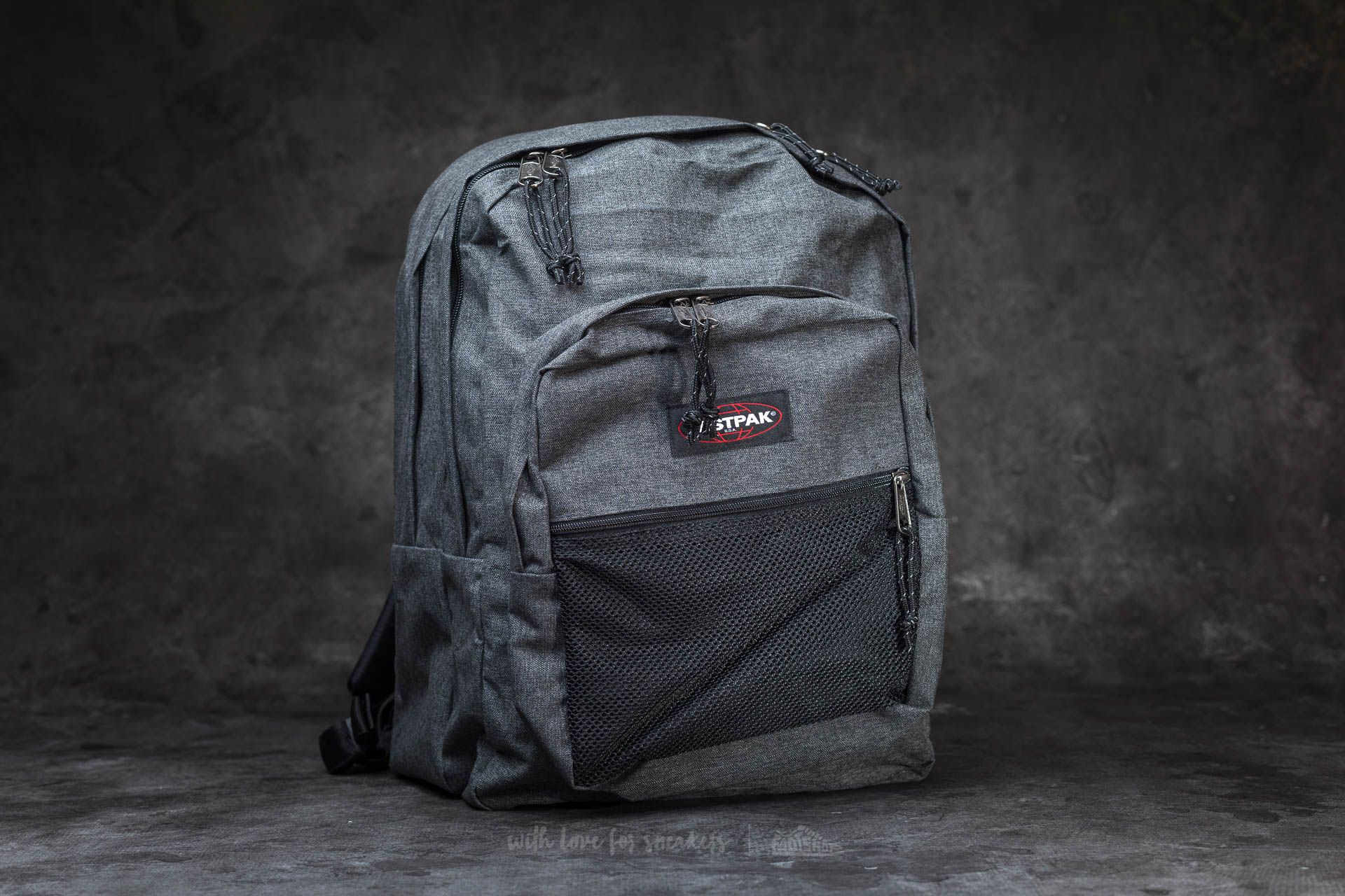 Zaini Eastpak Pinnacle Black Denim