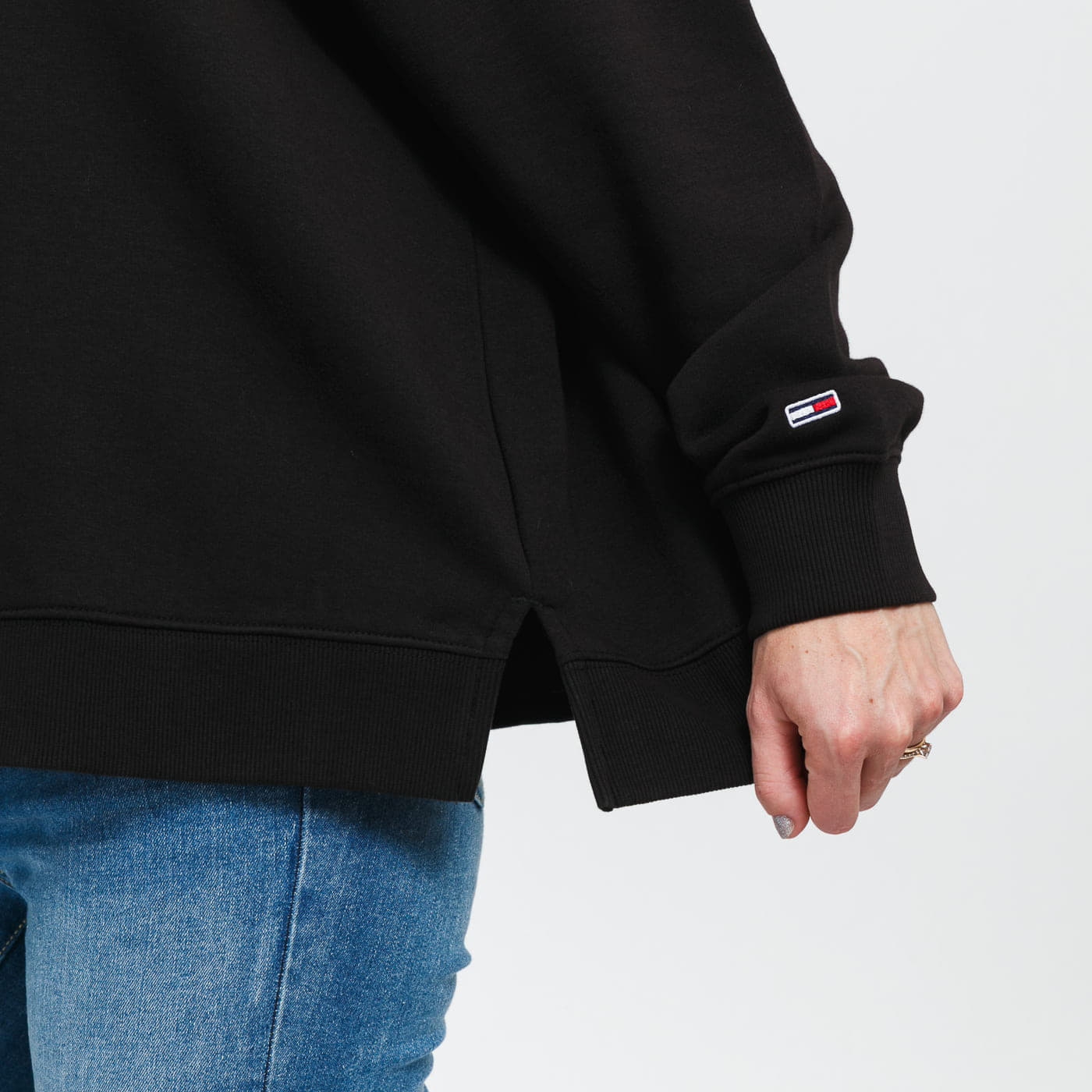 Sudaderas TOMMY JEANS W Oversized Floral Crewneck Black
