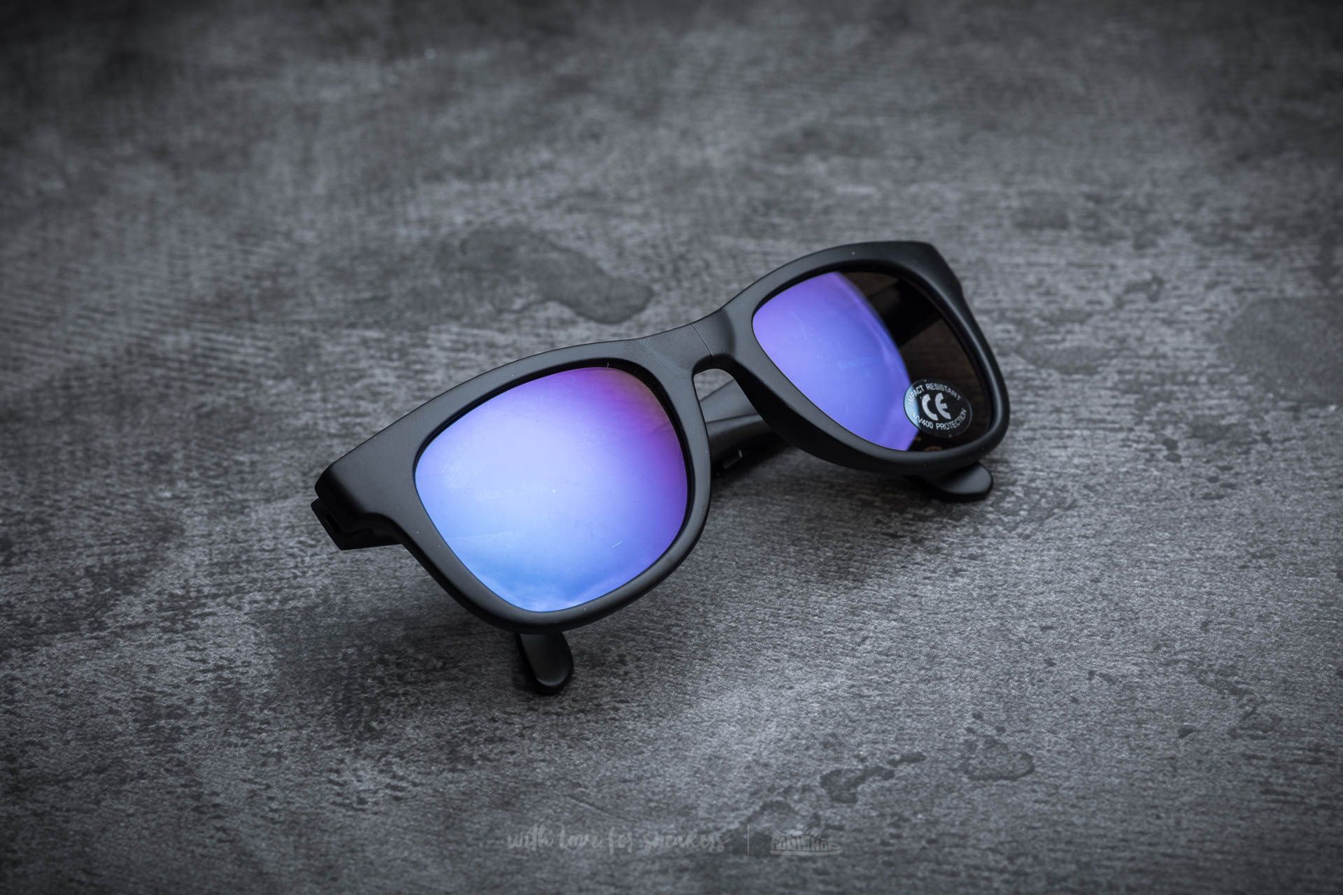 Sunglasses Vans Foldable Spicoli Shades Matte Black-Purple Mirror